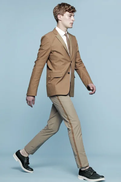 Look 7